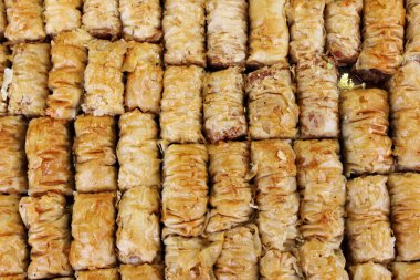 Kudüs 'te el yapımı oryantal tatlılar. Pazar, SHUK Mahane Yehuda Kudüs, İsrail 'de taze baklava ile