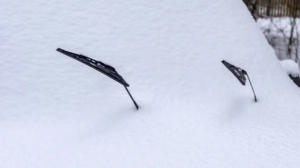 Ruitenwissers Van Auto Stok Uit Sneeuwjacht Auto — Stockfoto