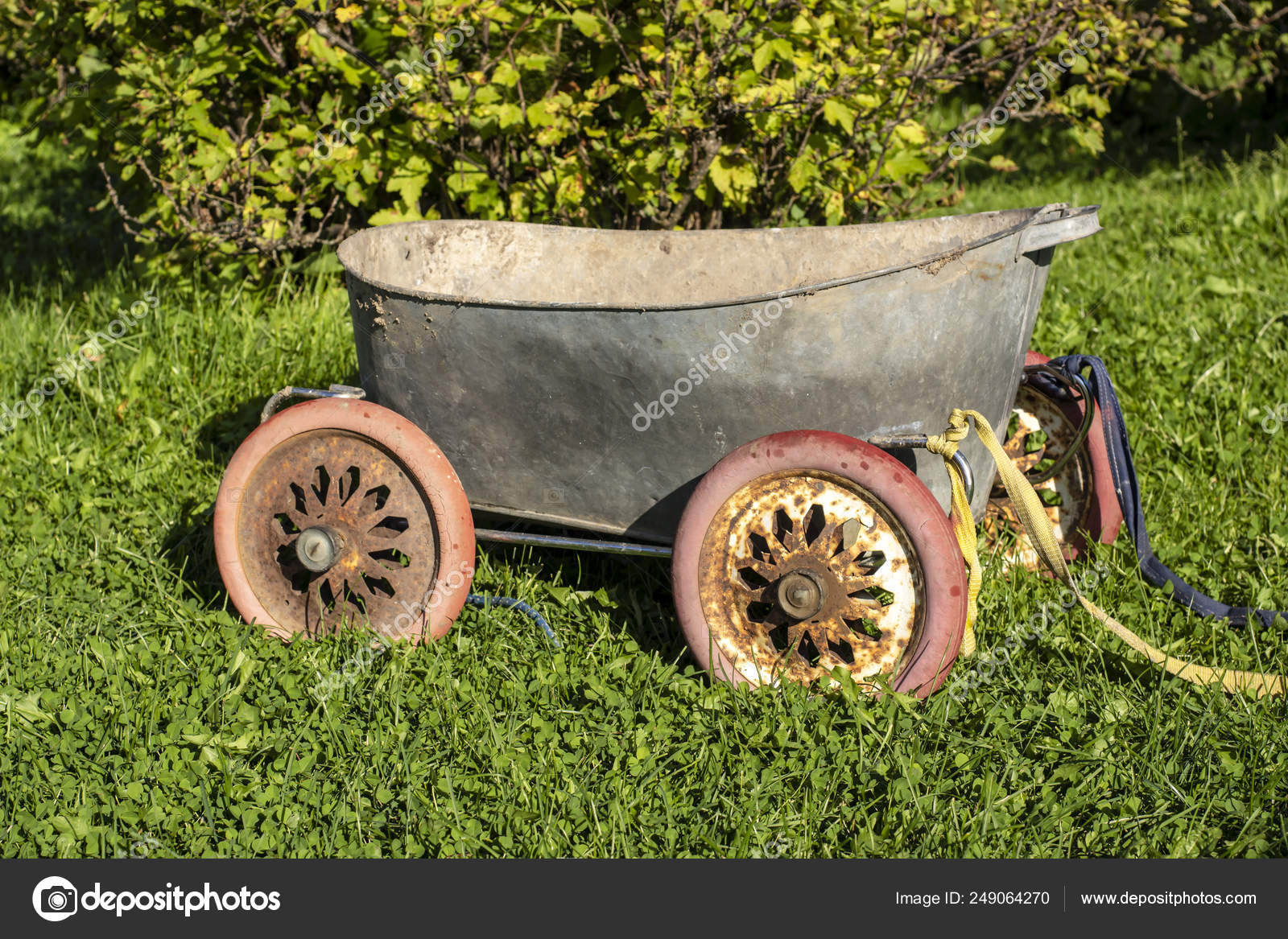 baby carriage wheels