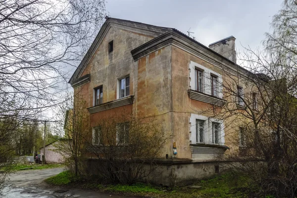 Zweistöckiges Wohnhaus Tief Altstadtviertel Stockbild