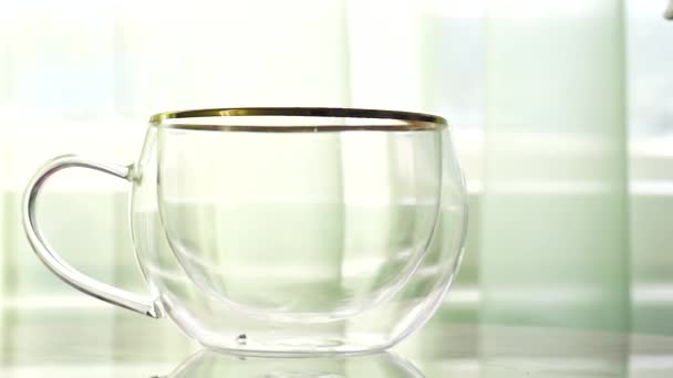 Aroma Nero Viene Versato Dal Bollitore Tazza — Video Stock