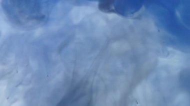 Sıvı soyut hareket siyah ve mavi akış