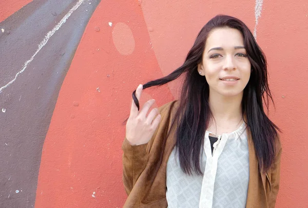 Selfies alarak bir Hintli erkek portresi