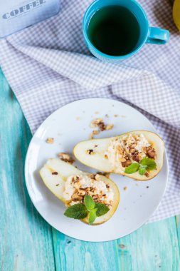 Ricotta ile ev yapımı armut