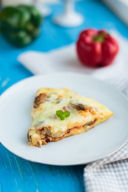 Bir dilim peynir güveç