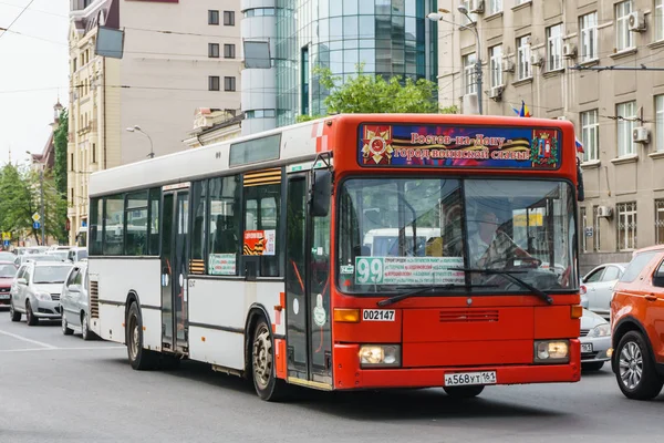Дону Росія 2018 Травня Сучасний Міський Автобус Вулиці Центрі Міста — стокове фото