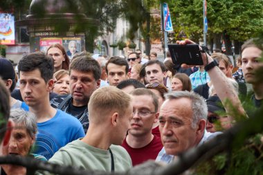 Rostov-on-Don / Rusya - 9 Eylül 2018: protesto sokakta Rostov-on-Don şehirde tek bir günde emeklilik yaşı yükselterek karşı eylem