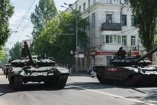 Rostov Donu Rusko Květen 2018 Přehlídka Skutečné Vojenské Techniky Vojáků — Stock fotografie
