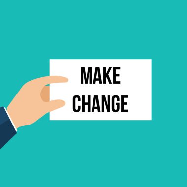 Kağıt yaptığınız değişikliğin metnini gösteren adam 