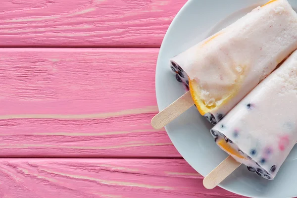 Top View Sweet Tasty Homemade Ice Cream Plate Pink Wooden — Stock Photo, Image