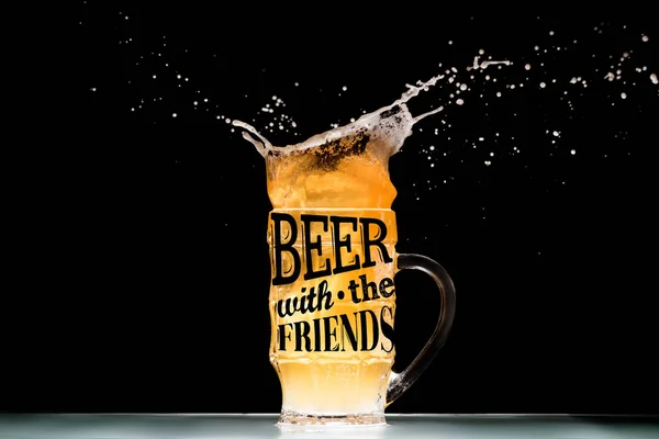 Mug Light Beer Foam Splashes Table Black Background Beer Friends — Stock Photo, Image