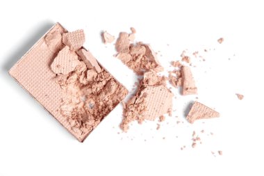 kırık bej göz farı üstten görünüm beyaz zemin üzerinde