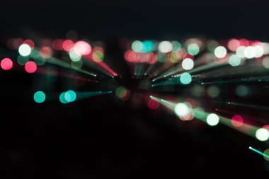 siyah gece arka plan bulanık ışıklar ile