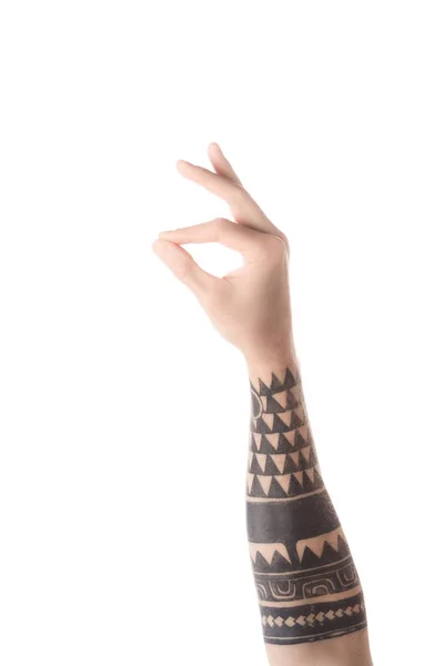 Tetovált Ember Mutatja Jele Elszigetelt Fehér Vágott Nézet — Stock Fotó