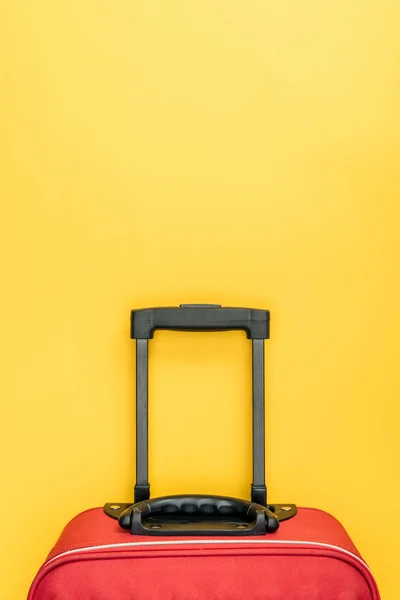 Top View Red Baggage Handle Yellow Background — Stock Photo, Image