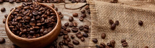 Panoramic Shot Fresh Roasted Coffee Beans Bowl Wooden Weather Board — Stock Photo, Image