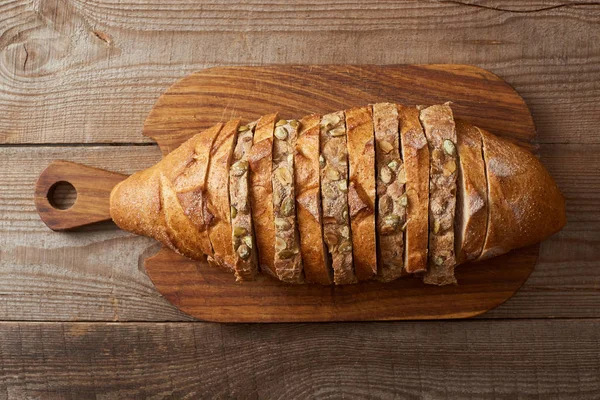 Top View Slices White Brown Bread Seeds Loaf Wooden Chopping — Stock Photo, Image