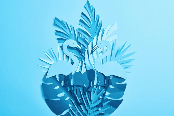 Top View Blue Exotic Paper Cut Flamingos Palm Leaves Blue — Stock Photo, Image