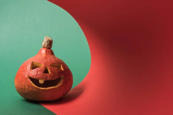 Spooky Halloween Pumpkin Red Green Background — Stock Photo, Image