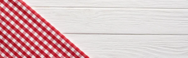 Top View Checkered Red Napkin White Wooden Table Panoramic Shot — Stock Photo, Image