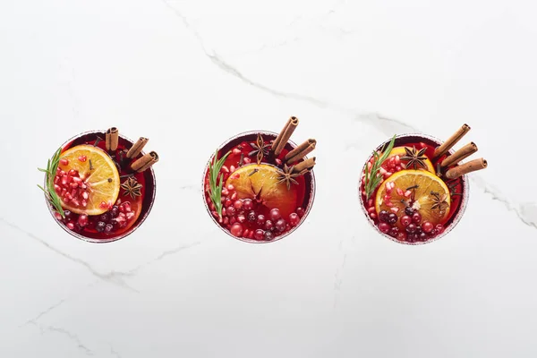 Top View Christmas Cocktails Orange Pomegranate Cinnamon — Stock Photo, Image