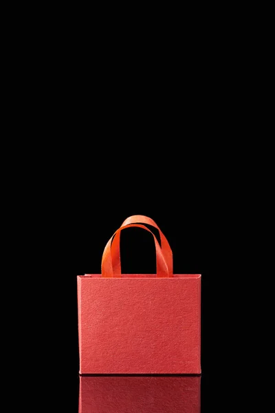 Paper Red Shopping Bag Handle Isolated Black — Stock Photo, Image