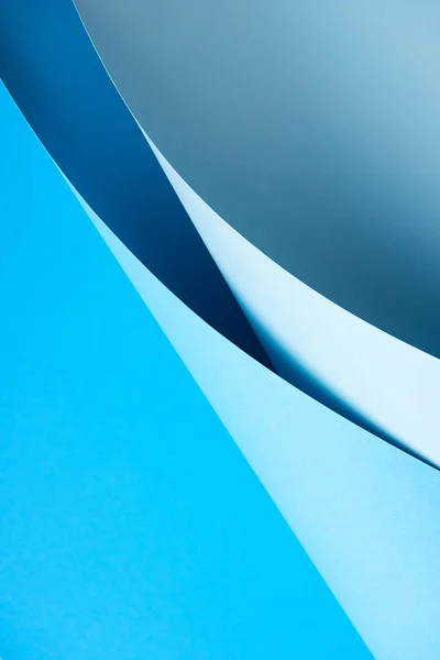 Vue rapprochée du fond de papier texturé abstrait bleu — Photo de stock