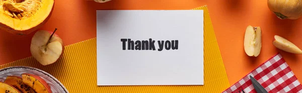 Top view of thank you card on orange background, panoramic shot — Stock Photo