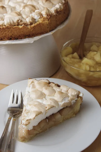 Piece Pear Cake Pie Meringue Plate — Stock Photo, Image