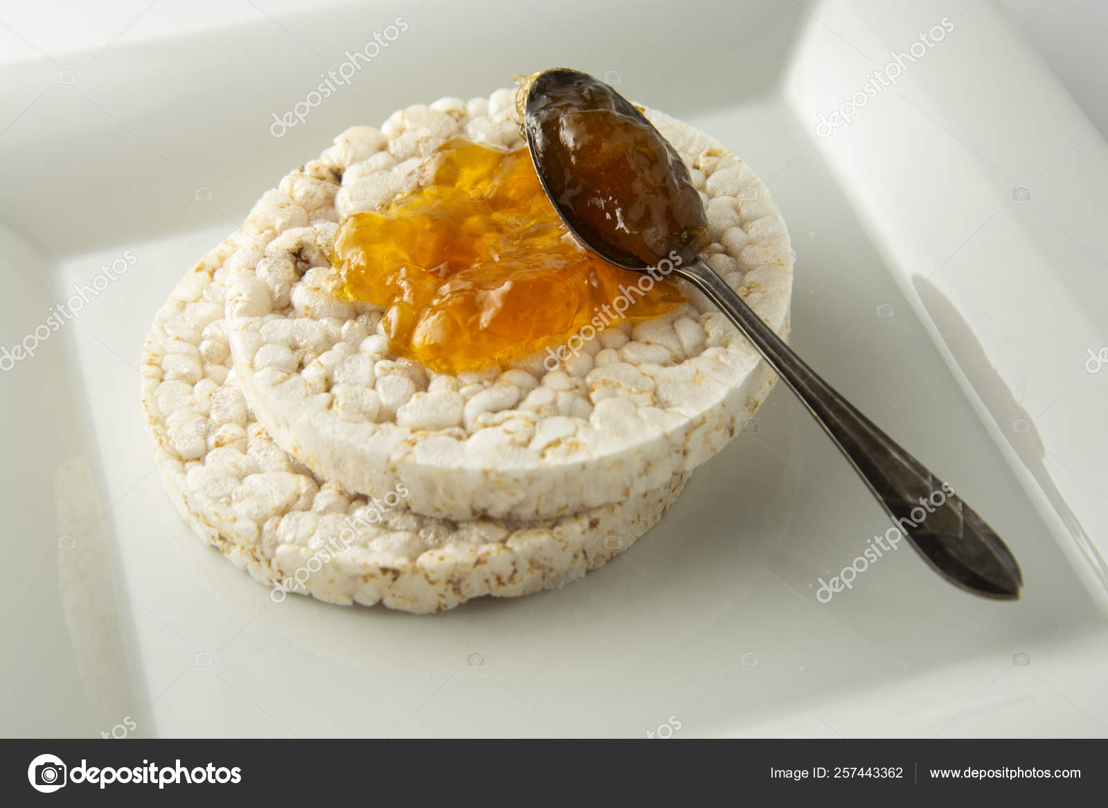 lose weight by eating rice cakes