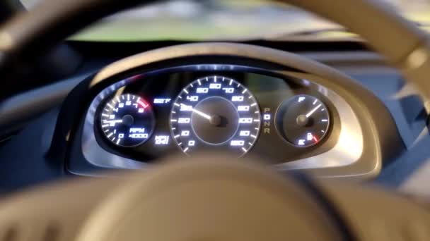 Hastighetsmätare snabb bil bil hastighet instrumentpanelen påskynda 4k. 3D rendering-animering — Stockvideo