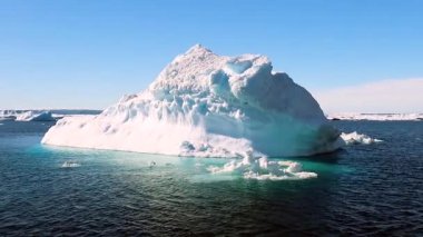 Güzel buzdağı Antarktika