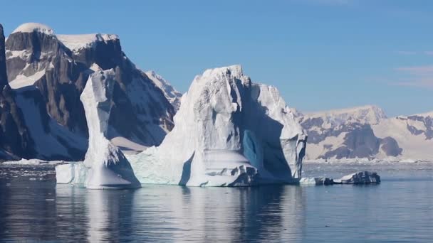 Belo Iceberg Antártida — Vídeo de Stock