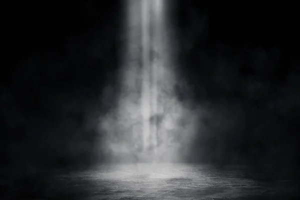 Порожній Простір Кімнати Студії Темної Кімнати Точковим Освітленням Туманом Або — стокове фото