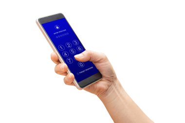 Teknoloji, İnternet, Dijital ve Ağ Güvenliği Konsepti: Akıllı telefon tutmak ve kilit açmak, giriş yapmak veya parolayı ekrana girmek için şifre girmek.