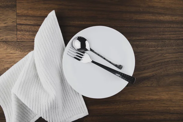 Top View Empty White Food Plates Fork Spoon — Stock Photo, Image