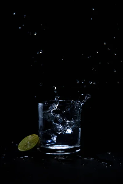 Свіжа Вода Склі — стокове фото
