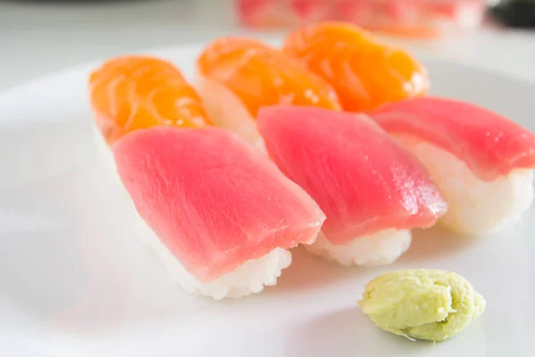 Sushi Vit Platta Janpan Mat — Stockfoto