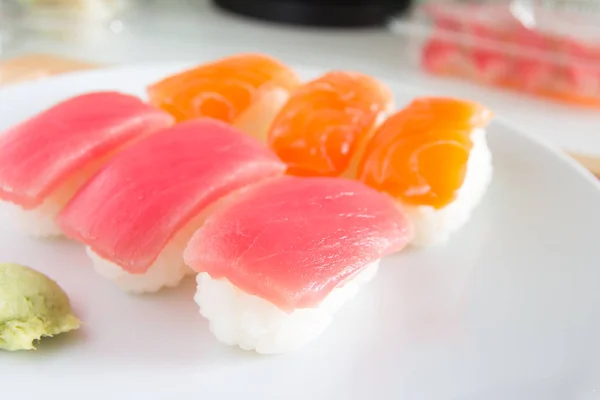 Sushi Vit Platta Janpan Mat — Stockfoto