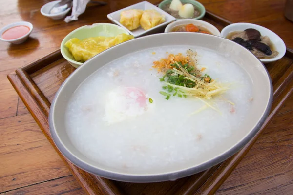 Porridge Con Dim Sum Piatto — Foto Stock