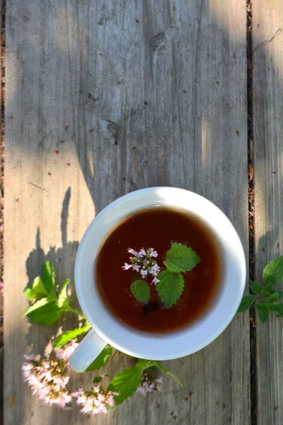 Травяной Чай Орегано Деревянном Фоне — стоковое фото