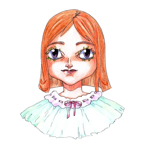 Retrato de uma menina ruiva desenho animado desenhado em um lápis de cor com pestanas em um colarinho roxo e verde claro com uma fita rosa, isolado em um fundo branco . — Fotografia de Stock
