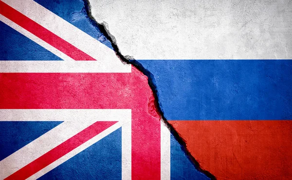 Spojené Království Rusko Konflikt Venkovské Vlajky Rozbité Zdi Ilustrace — Stock fotografie