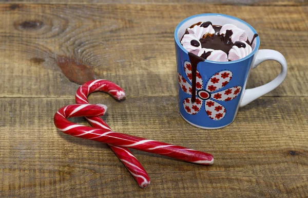 Chocolat Chaud Avec Des Bonbons Guimauves Sur Fond Bois Nouvel — Photo