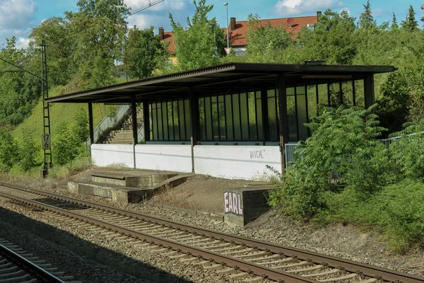 Spoor Station Één Meerdere Tracks Railroad Wachten Voor Trein — Stockfoto