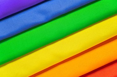 Gökkuşağı LGBT bayrağı. Altı renkli. Tasarım için boşluk var. Uzayı kopyala LGBT hareketinin sembolü.