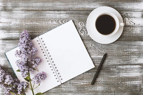 Draufsicht Auf Ein Tagebuch Oder Notizbuch Bleistift Und Kaffee Und — Stockfoto