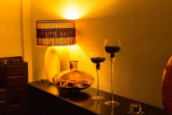Room Interior Wooden Commode Vintage Lamp Vase Candlesticks Light Walls — Stock Photo, Image