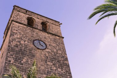 Çan kulesi Aziz Bartholomew kilisede eski kasaba Xabia, olarak da bilinen Javea, İspanya.