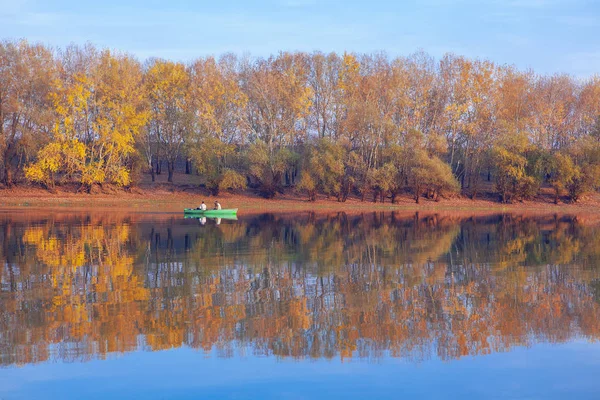 Рыбалка Лодке — стоковое фото